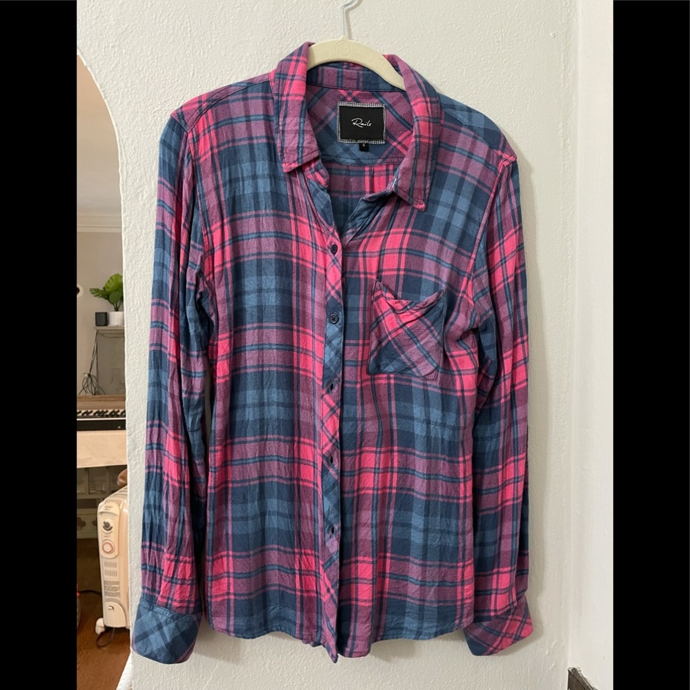 Rails flannel. Size small